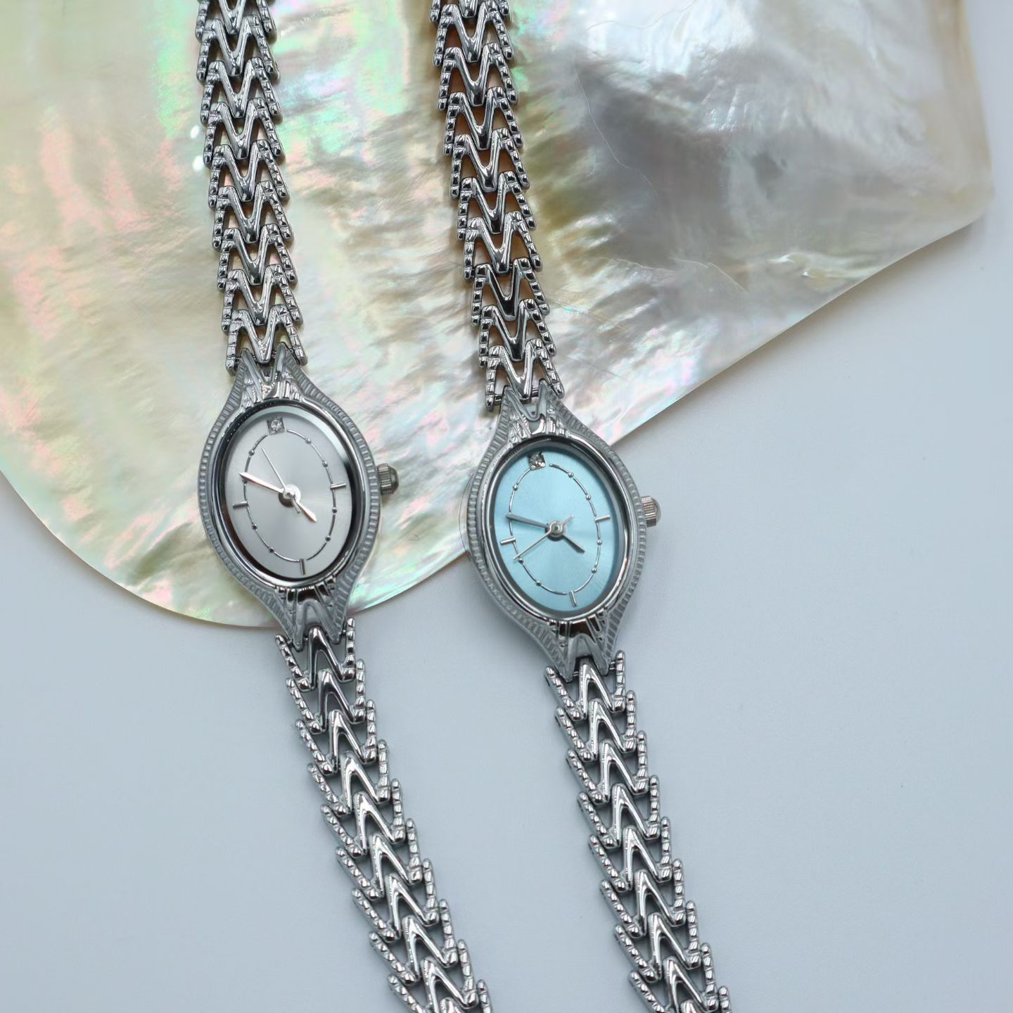 Vintage Chevron Oval Brass Ladies Dress Watch with Japanese Quartz Movement - Image 4