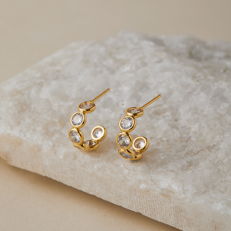 18K Real Gold Plated Brass C Shape Cubic Zirconia Hoop Earrings Bezel Set Multi Stone Half Hoop Earrings for Women - Image 3