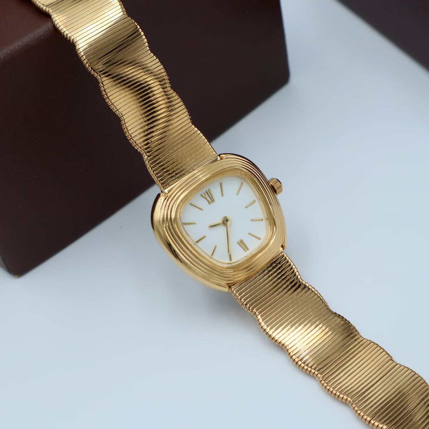 Vintage Cushion Shape Brass Ladies Watch, Retro Wavy Textured Gold Bracelet Dress Watch with Blue & White Dial, Japanese Quartz Movement - Image 4