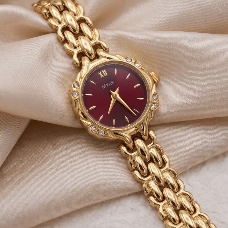 Vintage Gold Bracelet Watch | Rhinestone Bezel Ladies Watch - Image 3