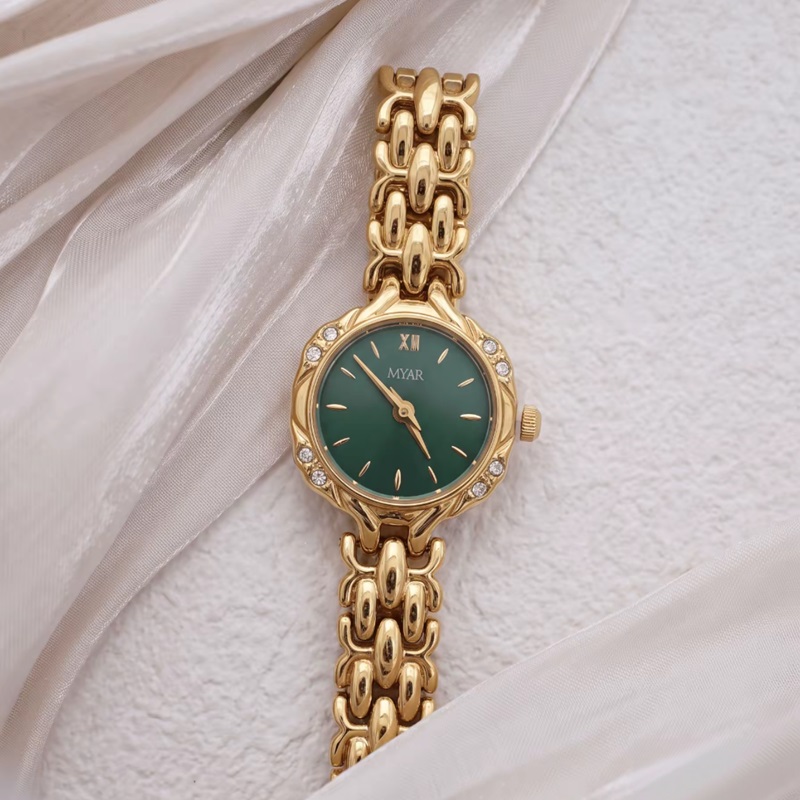 Vintage Gold Bracelet Watch | Rhinestone Bezel Ladies Watch - Image 2